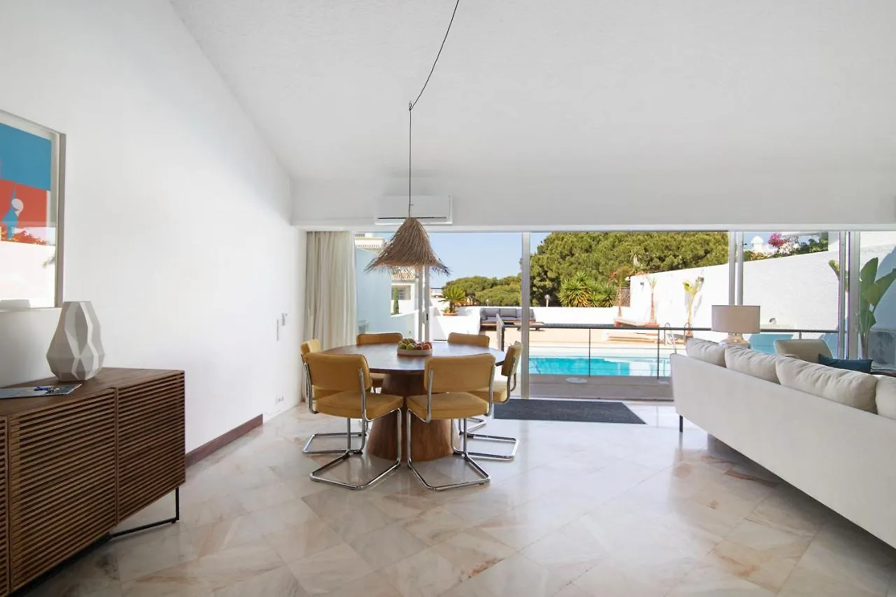 Vilamoura Com Piscina E Wifi 0*,  Portugal
