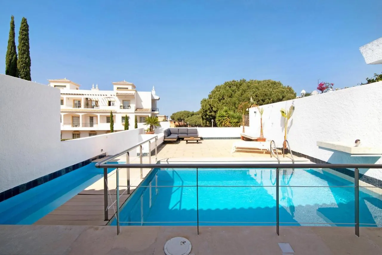 Vilamoura Com Piscina E Wifi Holiday home